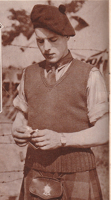 Sleeveless Pullover