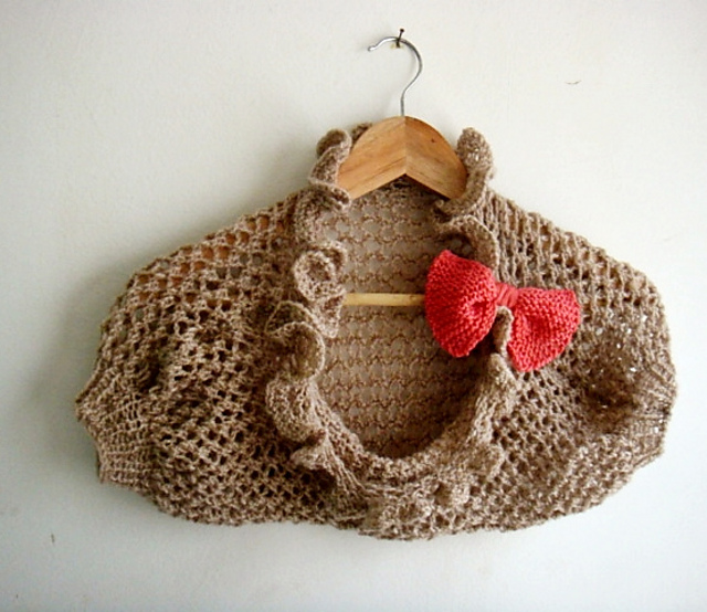 Girl Sleeved Shrug with Bow Pin