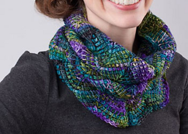 Chevron Cowl