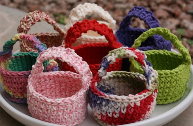 Little Crocheted Treat Baskets