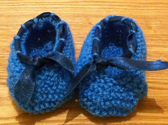 Baby's Layette: Booties