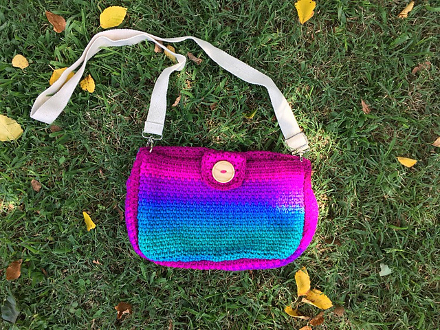 Summer Escape Cross-Body Bag