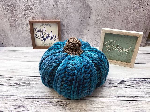 Ribbed Pumpkin