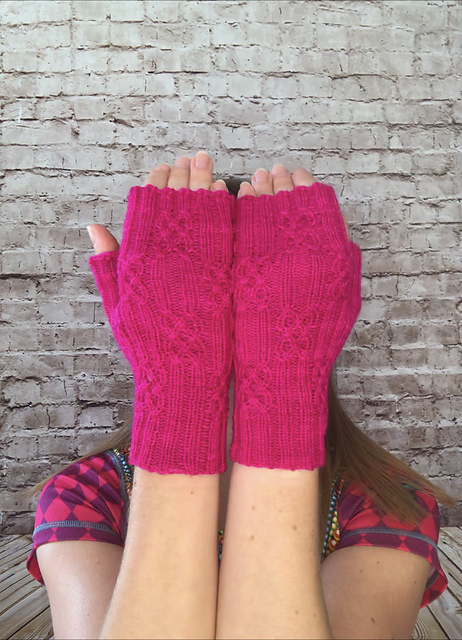 Daedal wristers/gauntlets