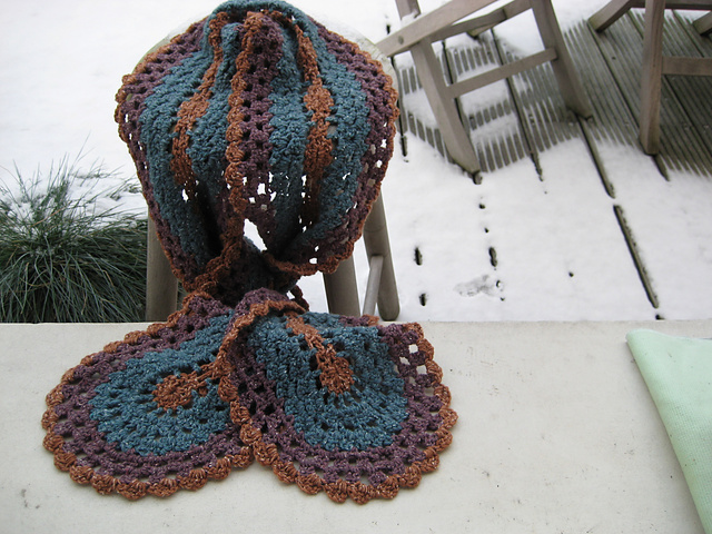 Ravelry: Echarpe #481-T7-318 pattern by Phildar Design Team