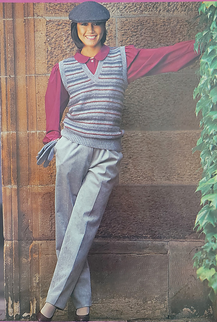 1. A Simple Stripe Vest