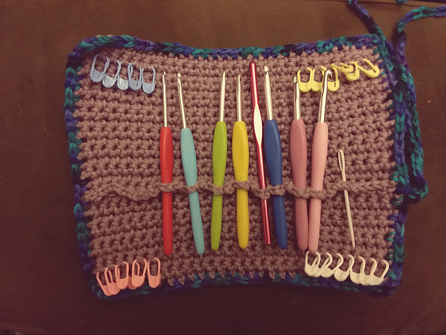 Bev's Crochet Case