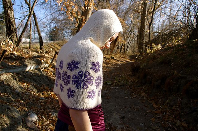Botanical Doubleknit Capelet