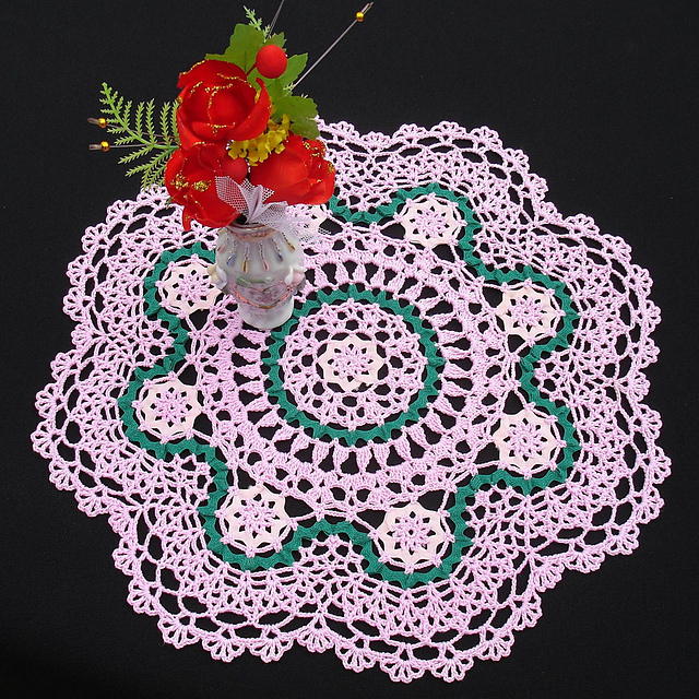Rick Rack Floral Doily