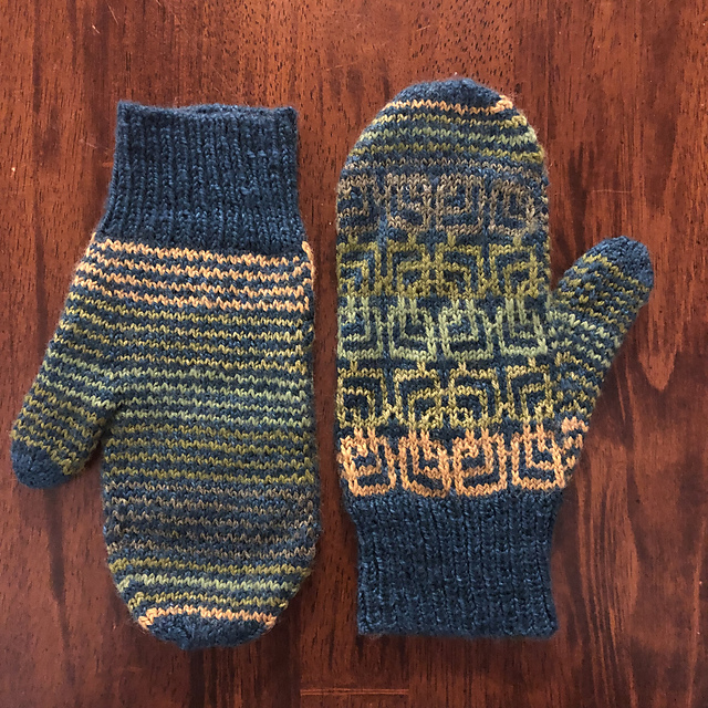 Interconnected Mittens
