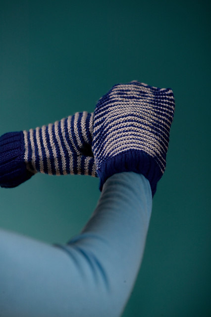 Snowman Illusion Mittens