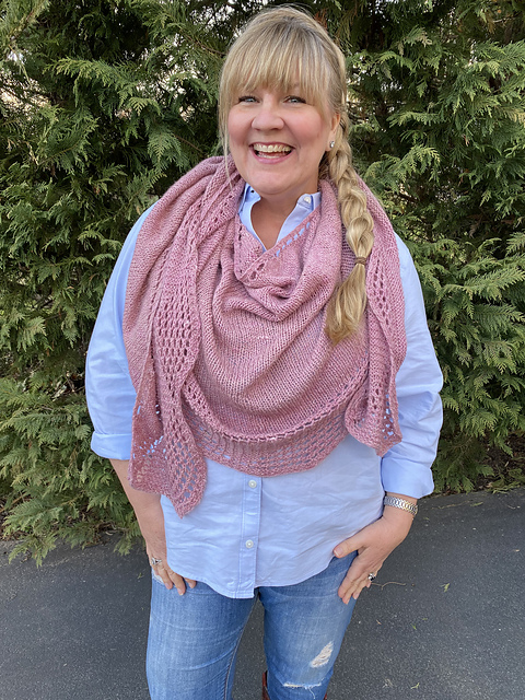 The Shoreline Shawl