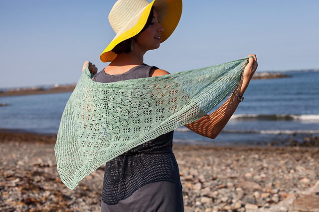 Artemis One Skein Shawl