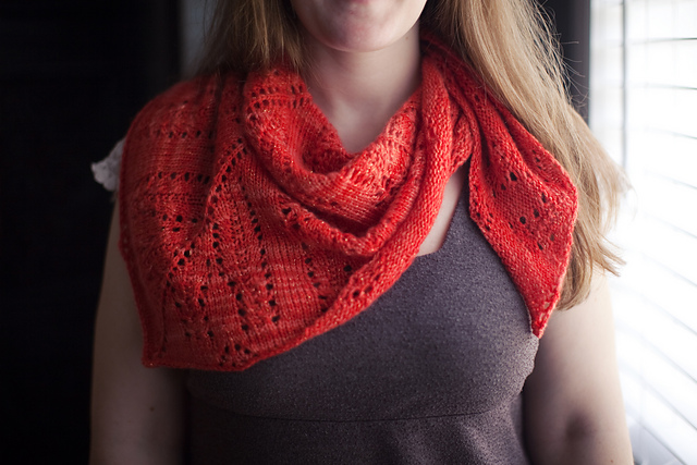 Tulipan Shawl