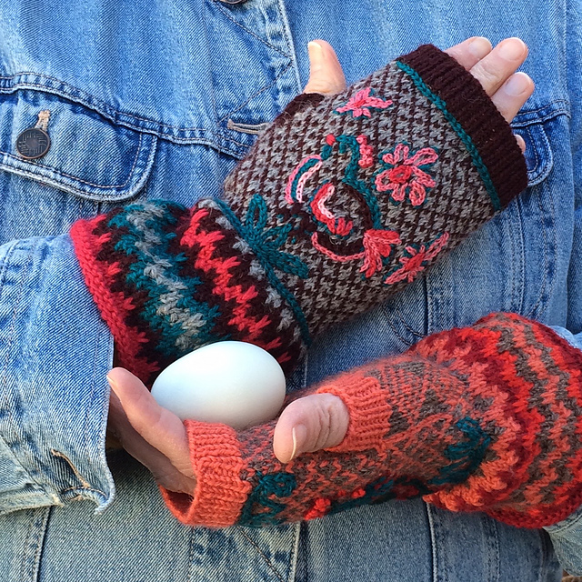 Happy Dance Mitts