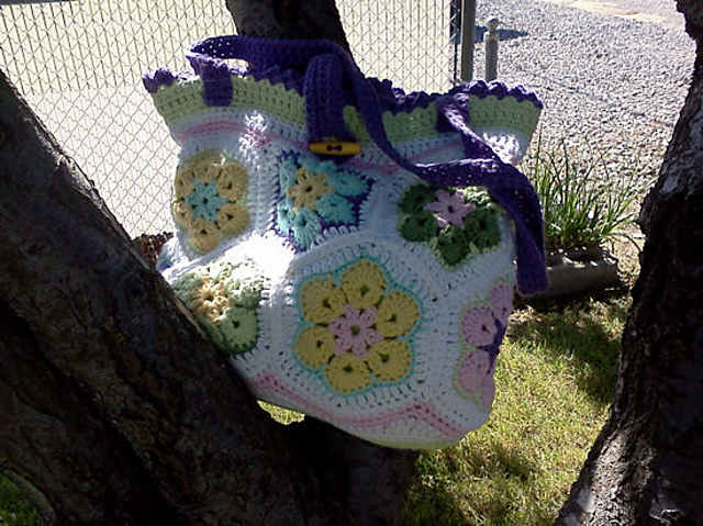 African Flower Purse