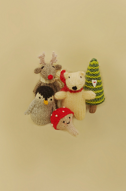 21 Little Christmas Knits