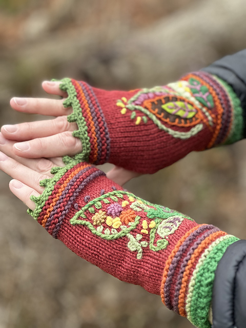 Thornly Park Mitts