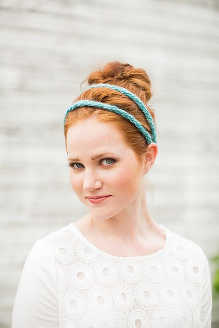 Finger Knit Double-Strand Headband