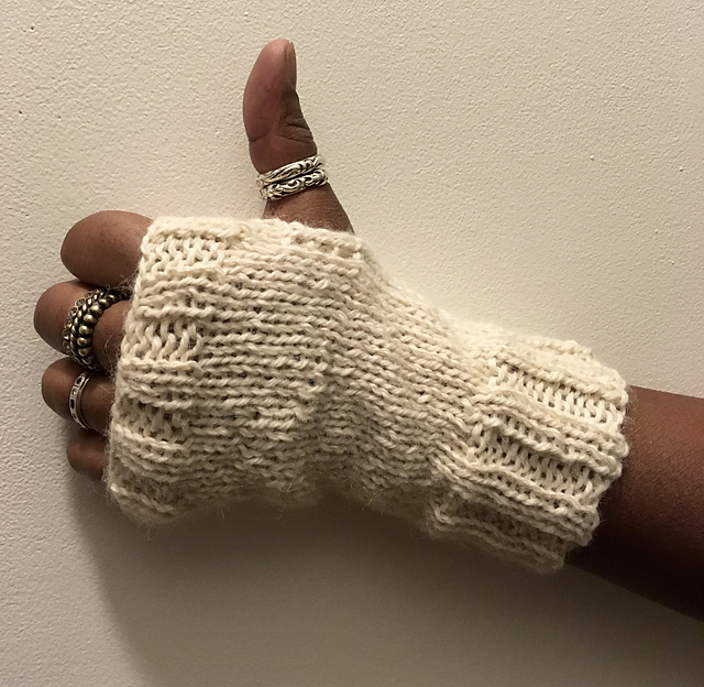 The Quickest, Easiest Fingerless Mitts Ever!