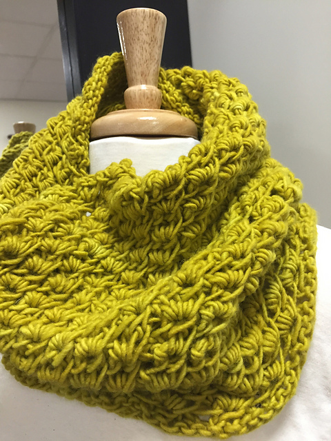 Allegra Cowl