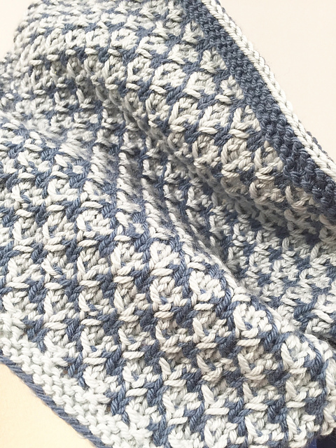 Thorn Angel Cowl