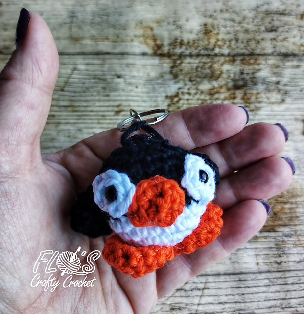 Pocket Hug Penguin