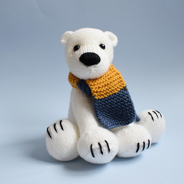 Ravelry: Polar Bear pattern by Amanda Berry