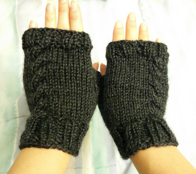 Mum's Fingerless Mittens
