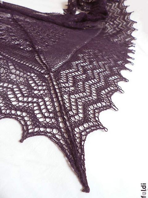 Wave lace border