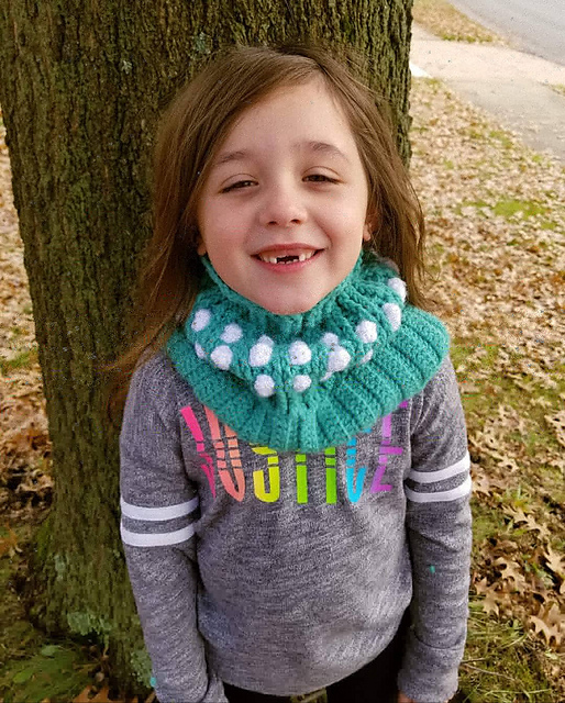 Convertible beanie and cowl