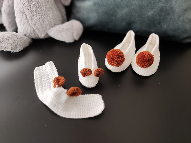 Bunny Baby booties