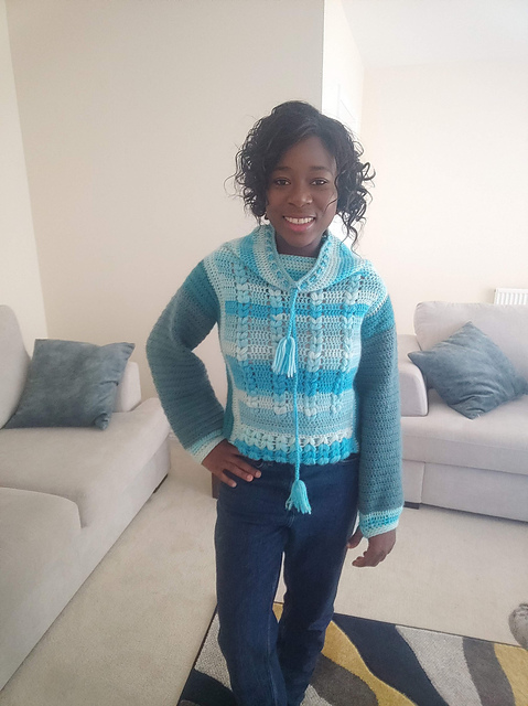 Dandelion turtle neck sweater