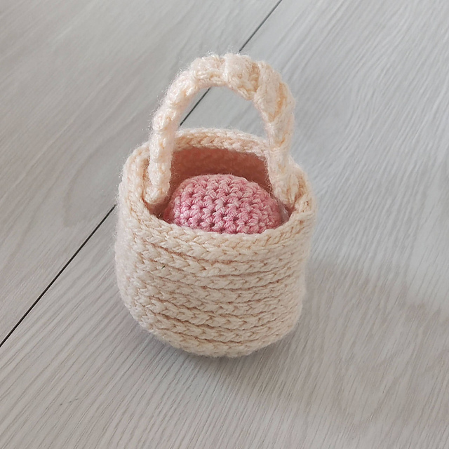 Mini Easter Basket