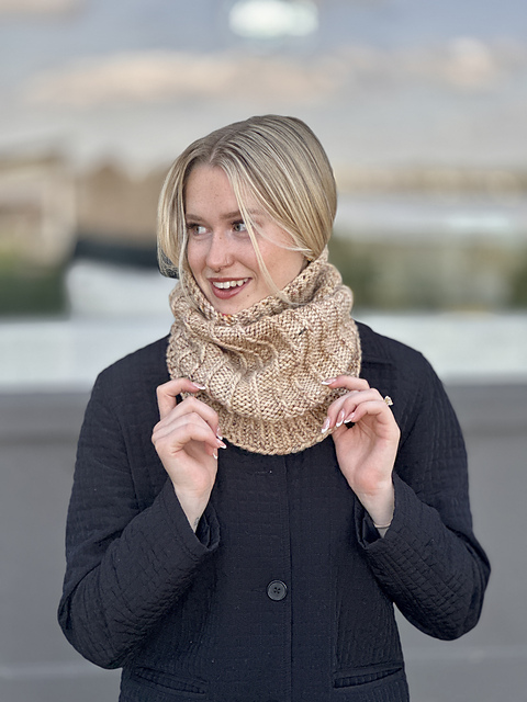 Totally Bodacious Cowl