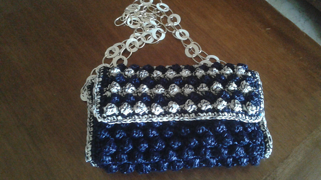 Raffia mini bag
