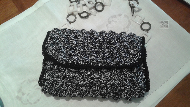 Black and white bobble bag
