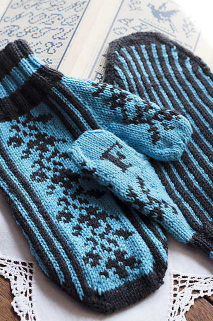 Moufles marque d'amour (Love Token Mittens)