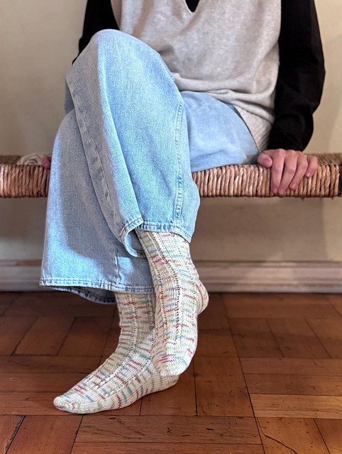 Twisty Socks