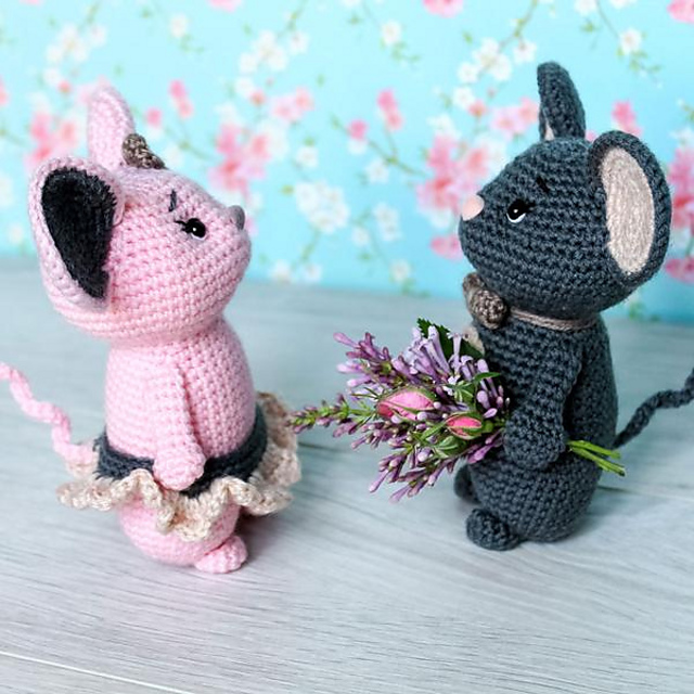 Mouse couple