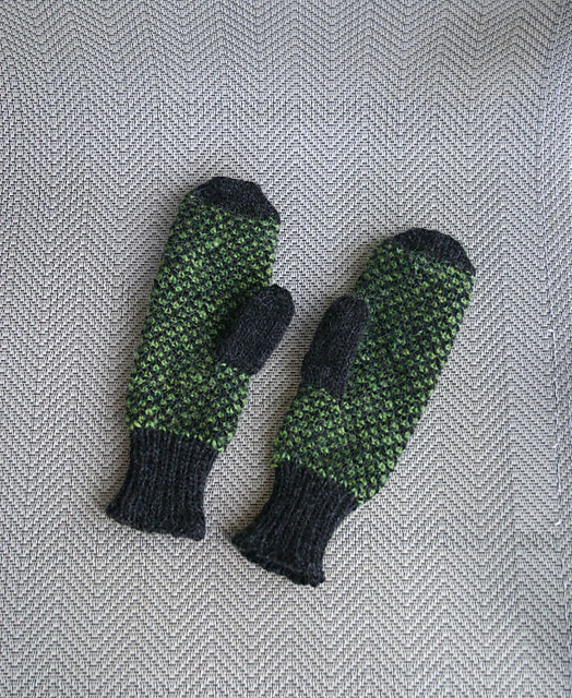 Helix Mittens