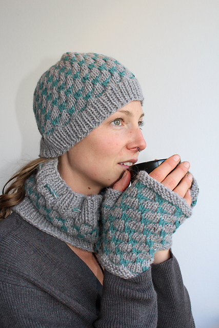 Swirling Colors Hat