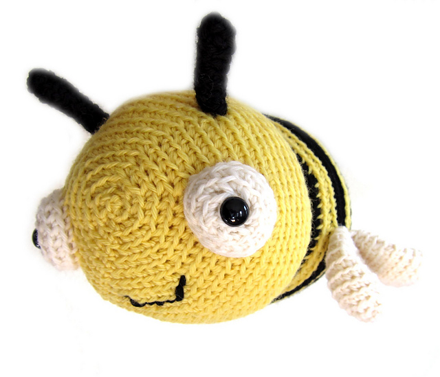Amigurumi Jonathan the Bumble Bee