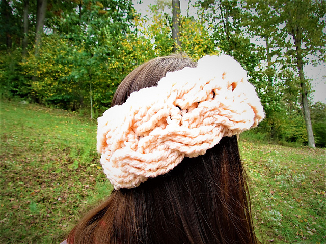 Crown of Cables Ear Warmer