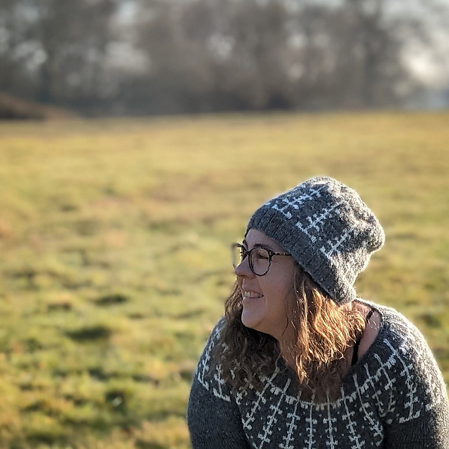 Under The Hawthorn Hat