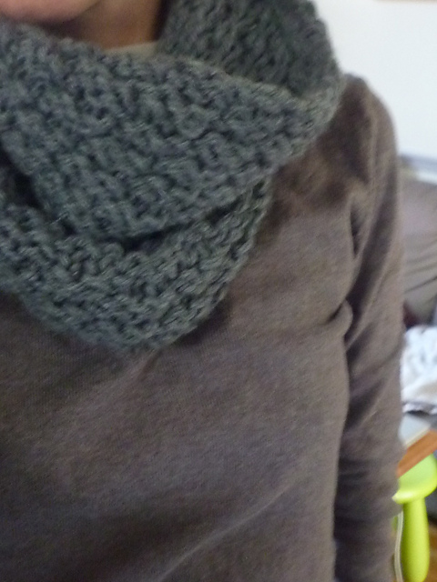 Mon snood gris