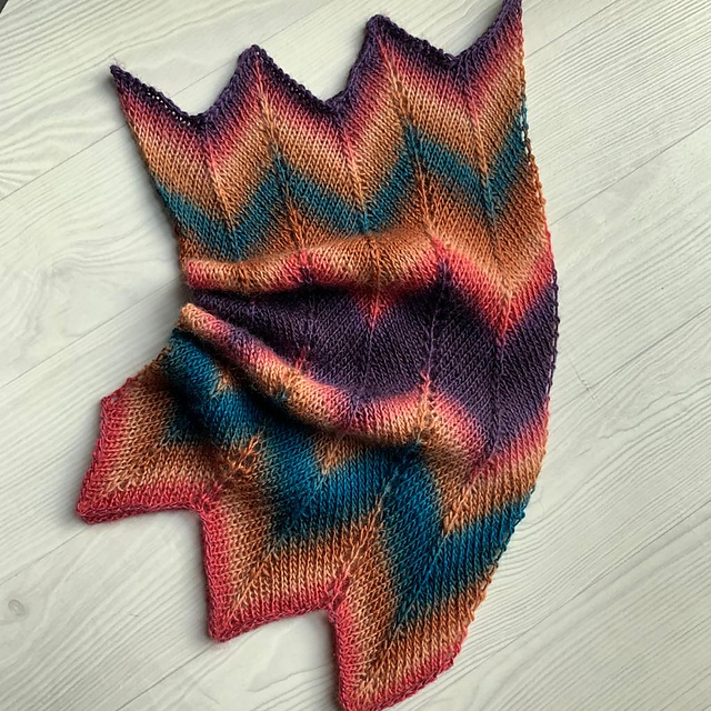 Bellflower Cowl
