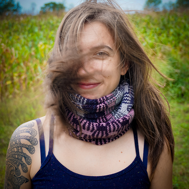 Wavy Infinity Scarf