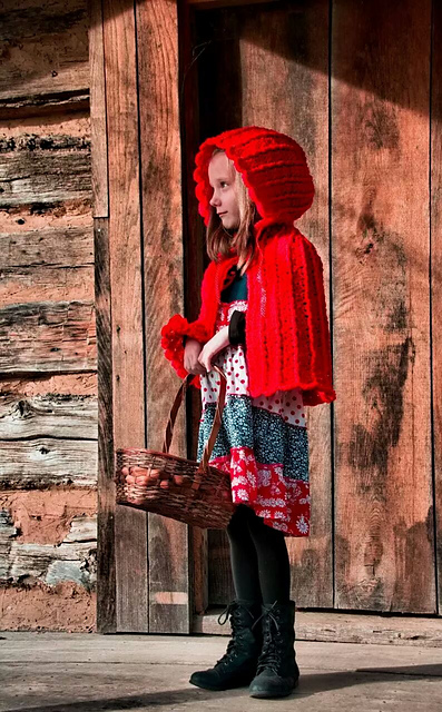 Lady Bella Cloak Child