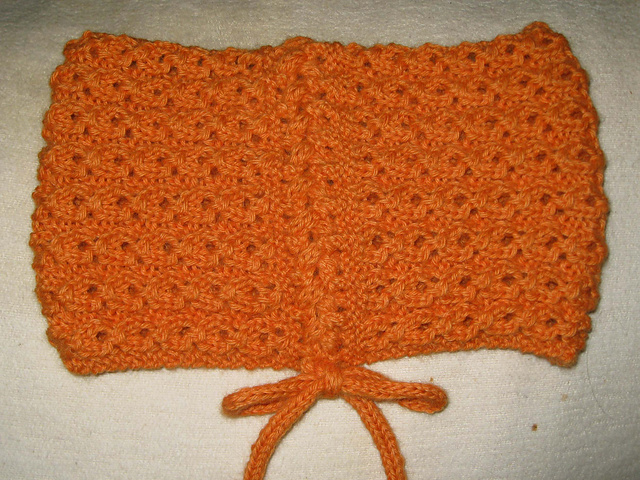 Lacy Chain-Link Cable Head & Neck Warmer